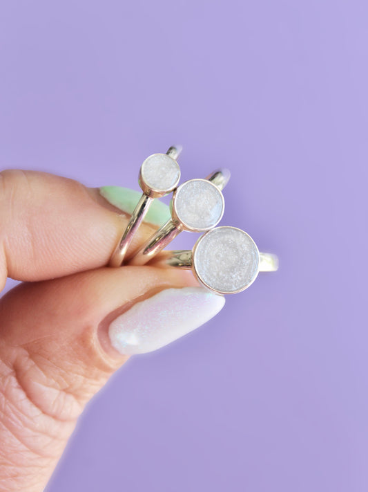 Quin keepsake rings in sterling silver with breastmilk & pearl