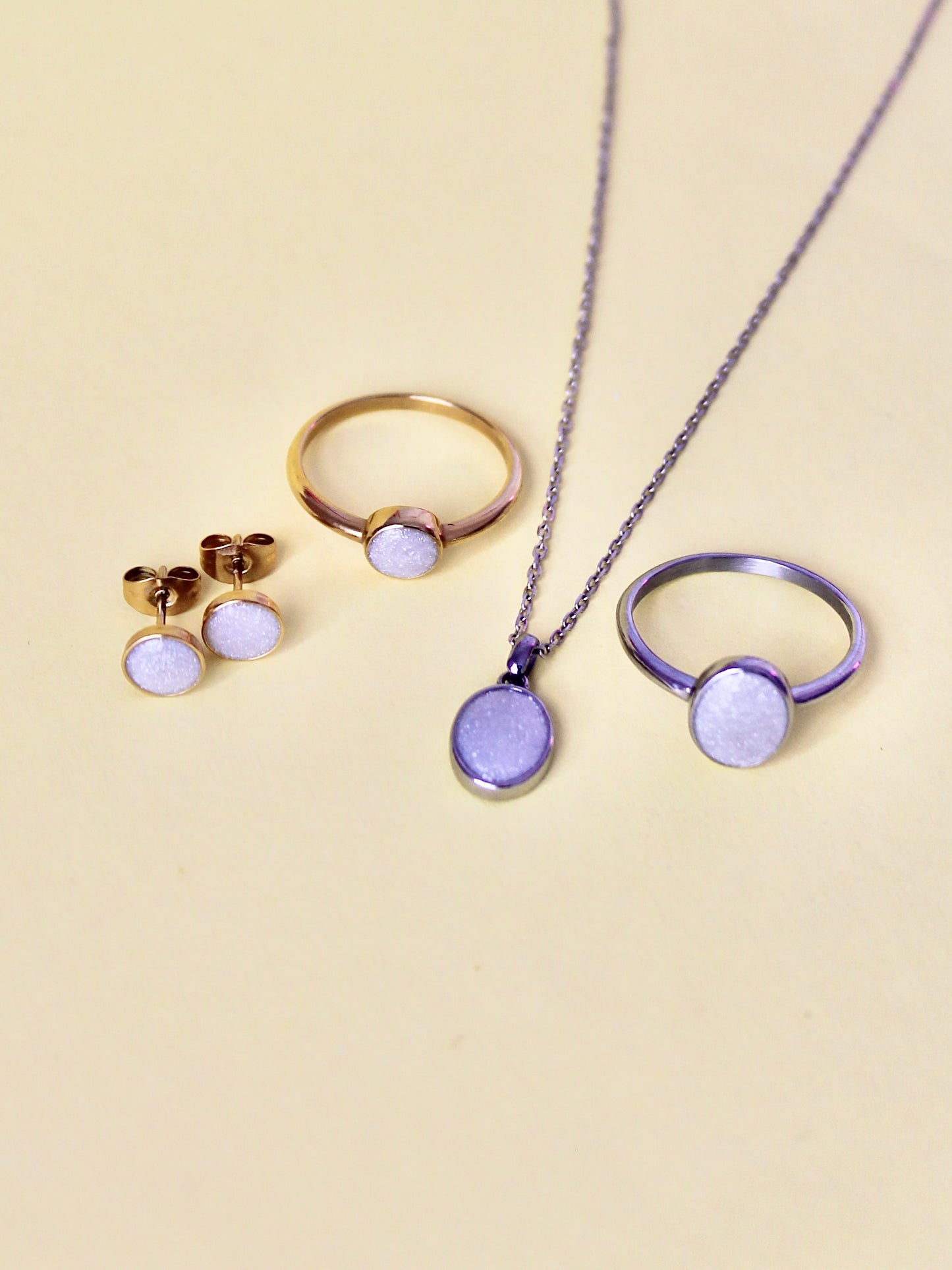 Circle Studs