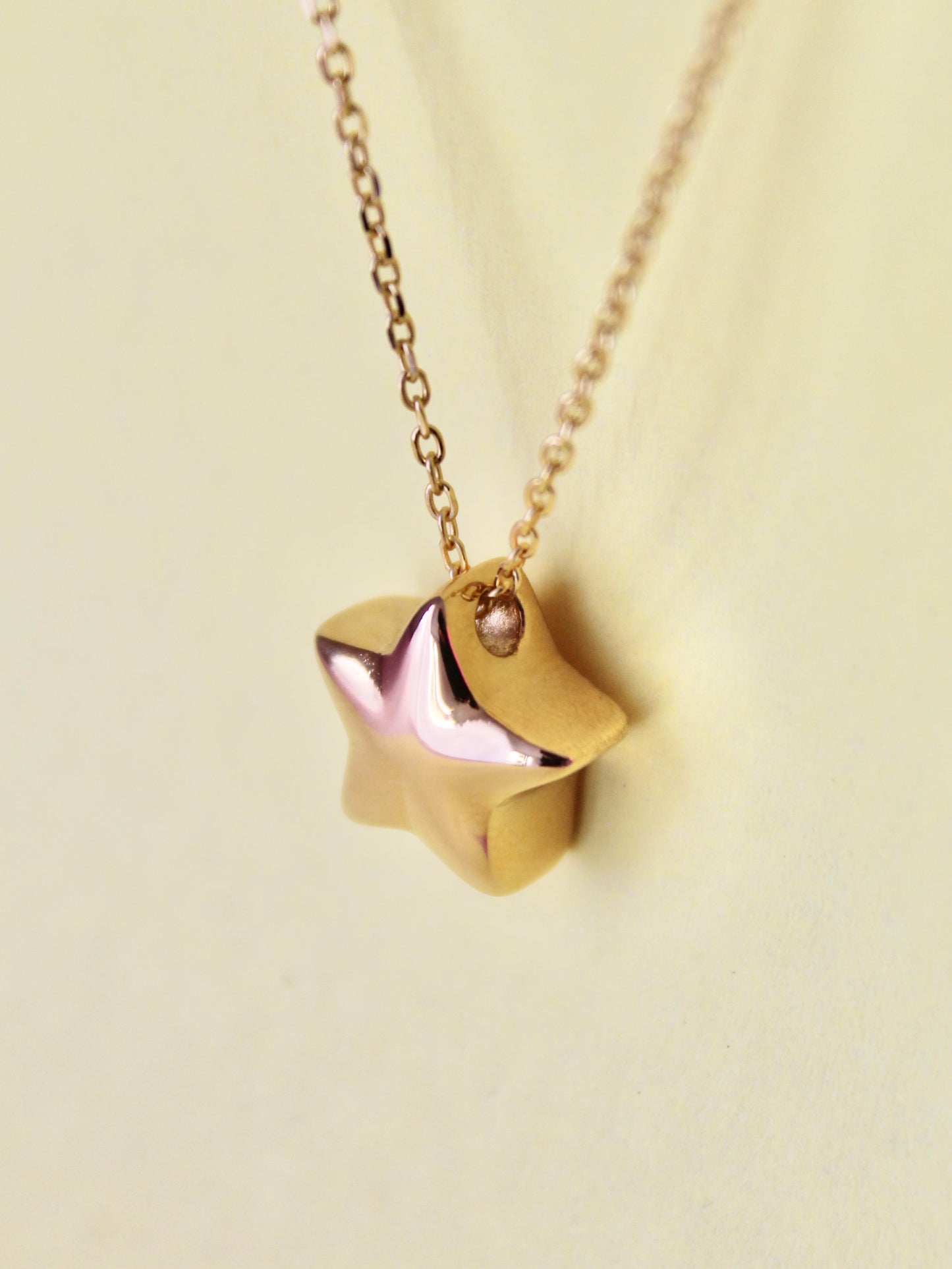 Star Capsule Pendant